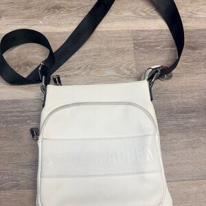 Steve Madden Sling Bag One Size White Leather Detachable Strap Crossbody Bag